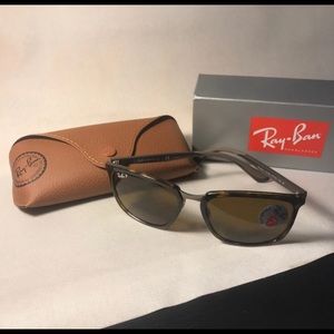 Ray Ban Sunglasses RB4303